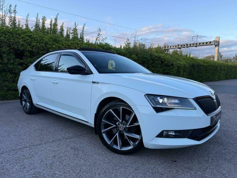 Skoda Superb 2.0 Tsi Sportline Dsg White #6
