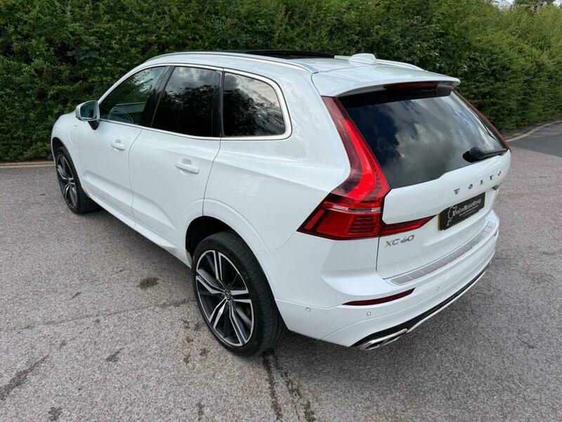 Volvo XC60 2.0H T8 Twin Engine White #5