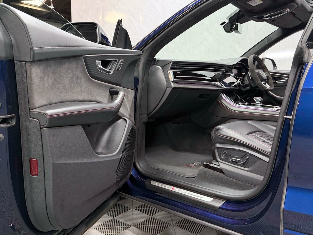 Audi RSQ8 Vorsprung Black #71