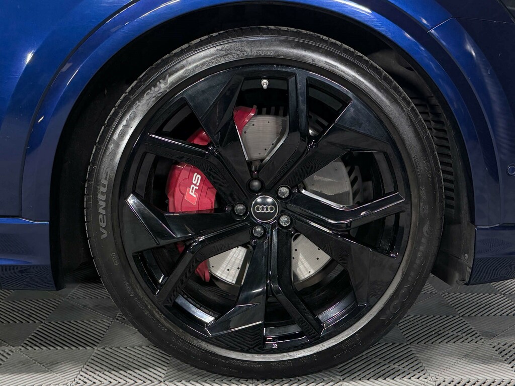 Audi RSQ8 Vorsprung Black #29
