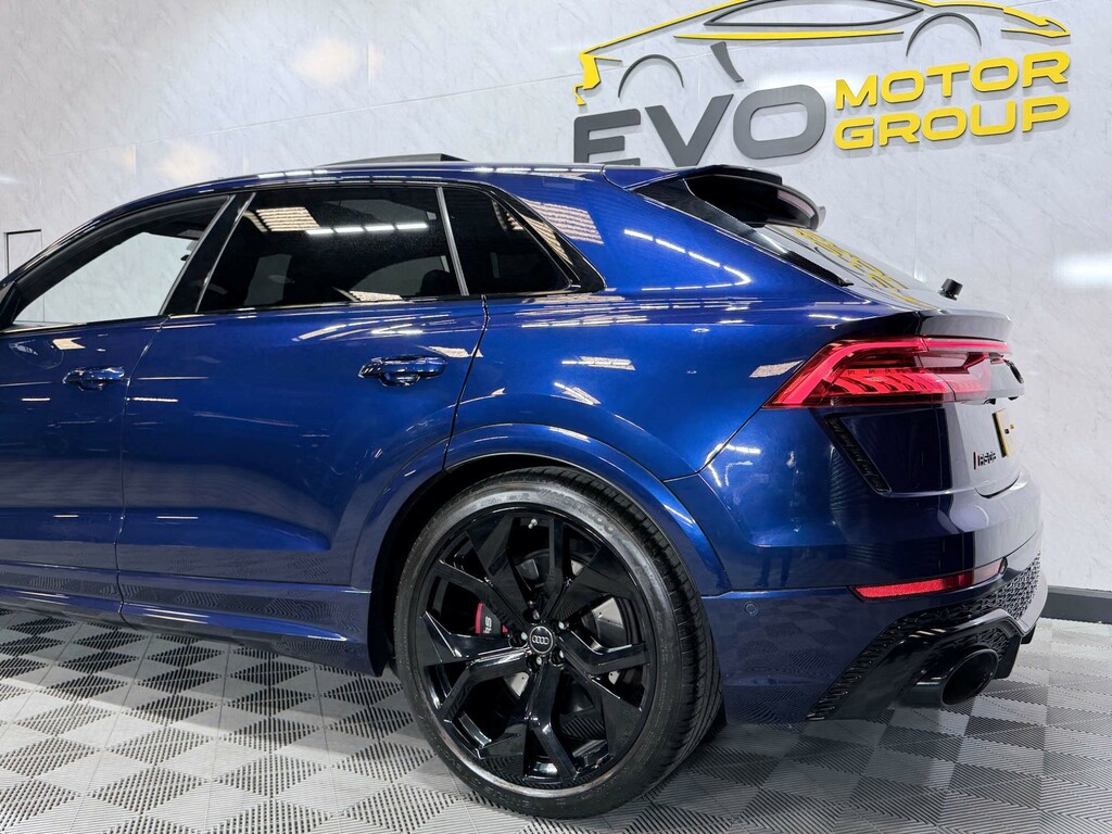 Audi RSQ8 Vorsprung Black #27