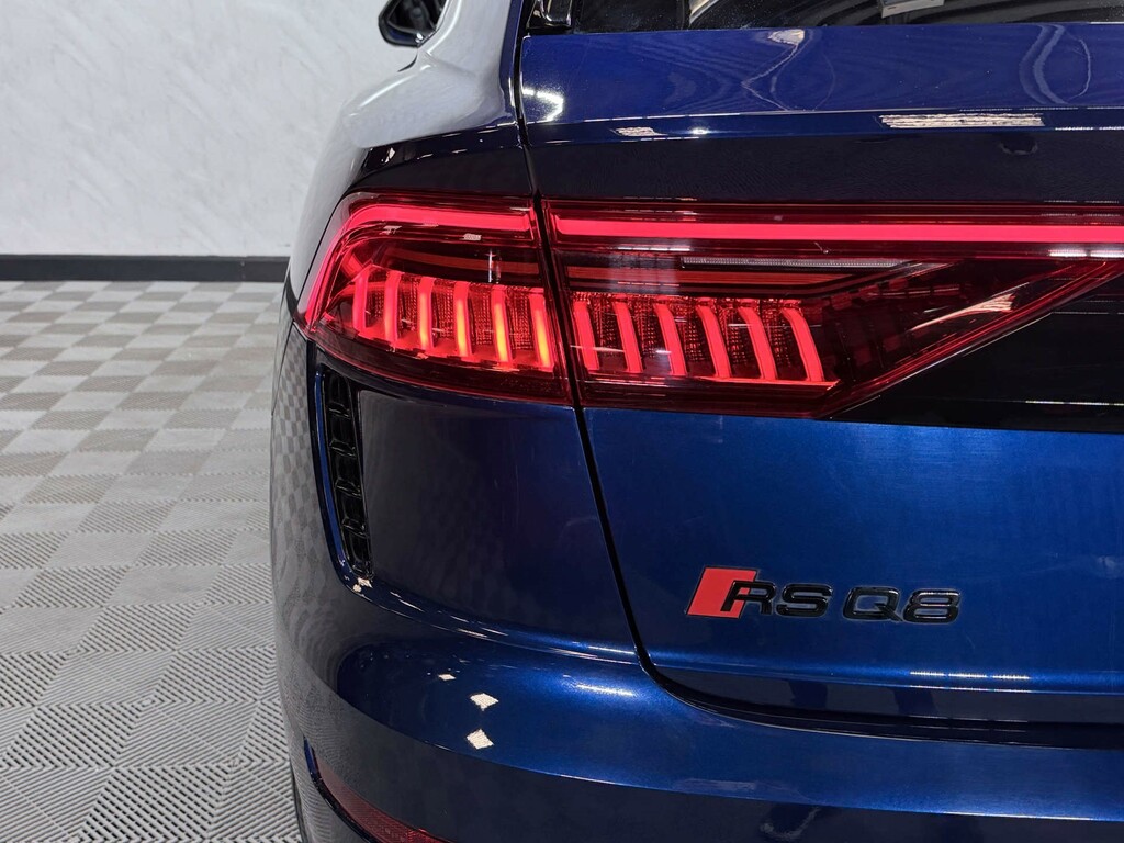 Audi RSQ8 Vorsprung Black #85