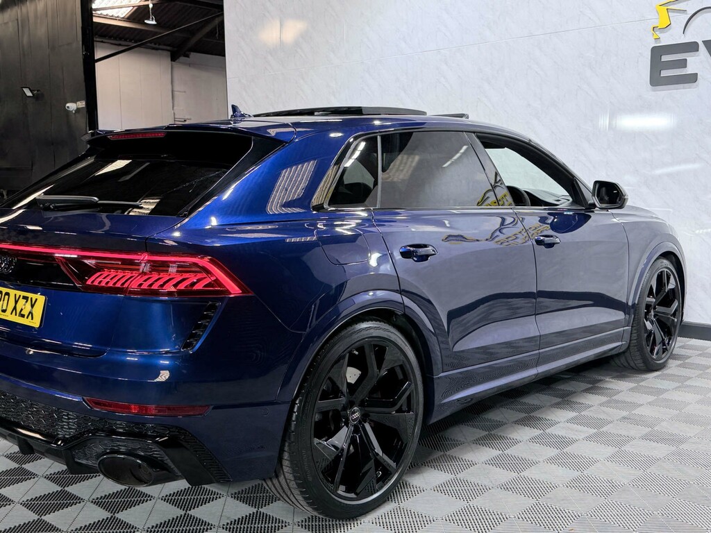 Audi RSQ8 Vorsprung Black #84