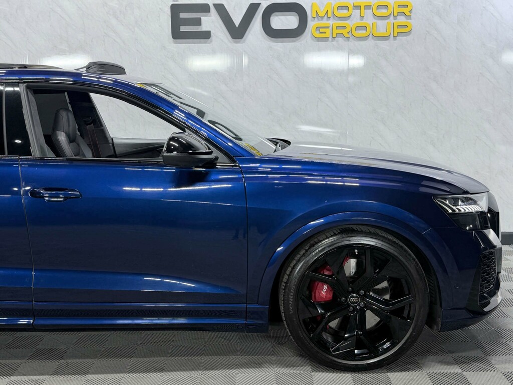 Audi RSQ8 Vorsprung Black #21