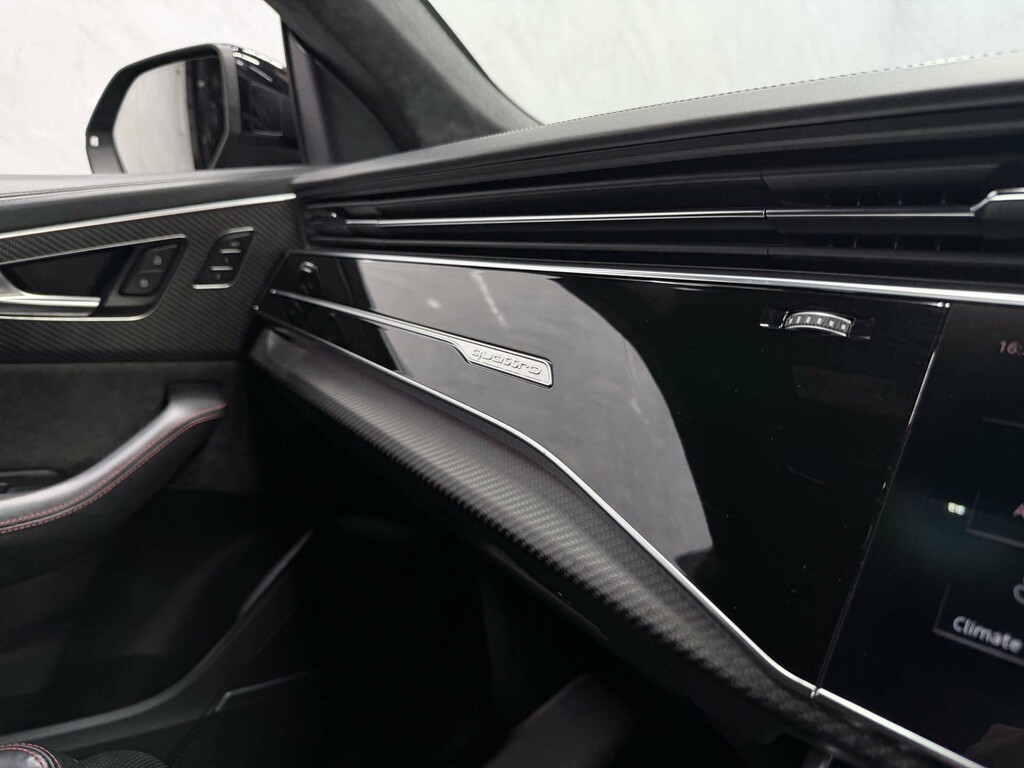 Audi RSQ8 Vorsprung Black #54