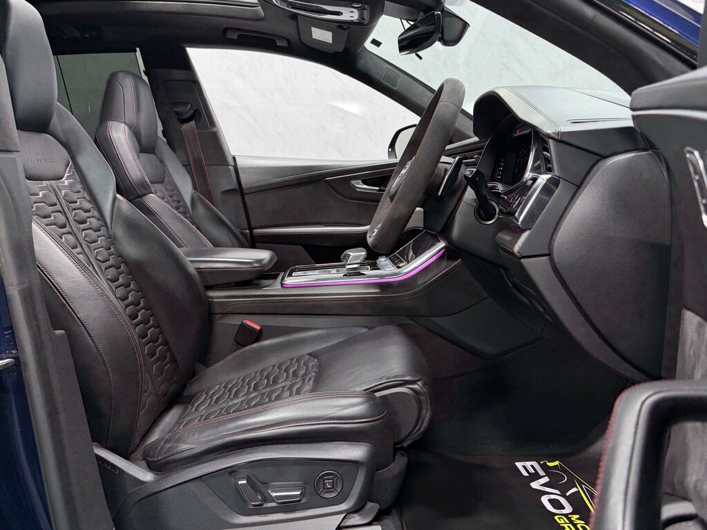 Audi RSQ8 Vorsprung Black #32