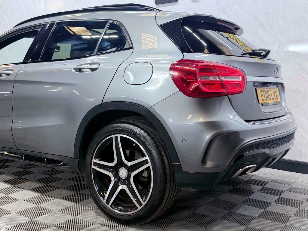 Mercedes-Benz GLA Class 2.1 Gla200d Amg Line Euro 6 Ss #25
