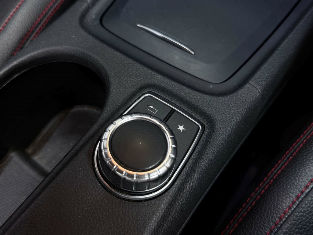 Mercedes-Benz GLA Class 2.1 Gla200d Amg Line Euro 6 Ss #48