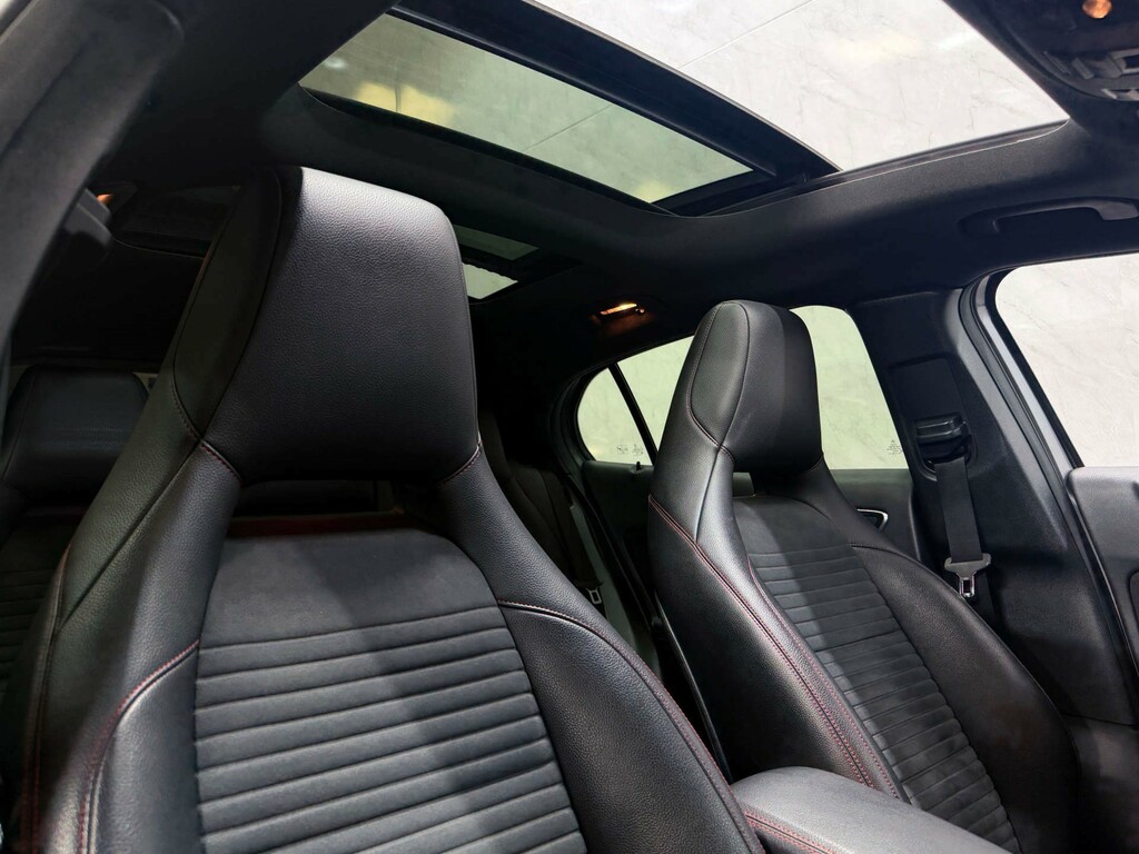 Mercedes-Benz GLA Class 2.1 Gla200d Amg Line Euro 6 Ss #35