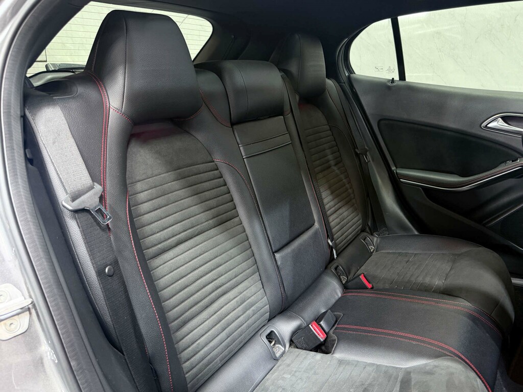 Mercedes-Benz GLA Class 2.1 Gla200d Amg Line Euro 6 Ss #53