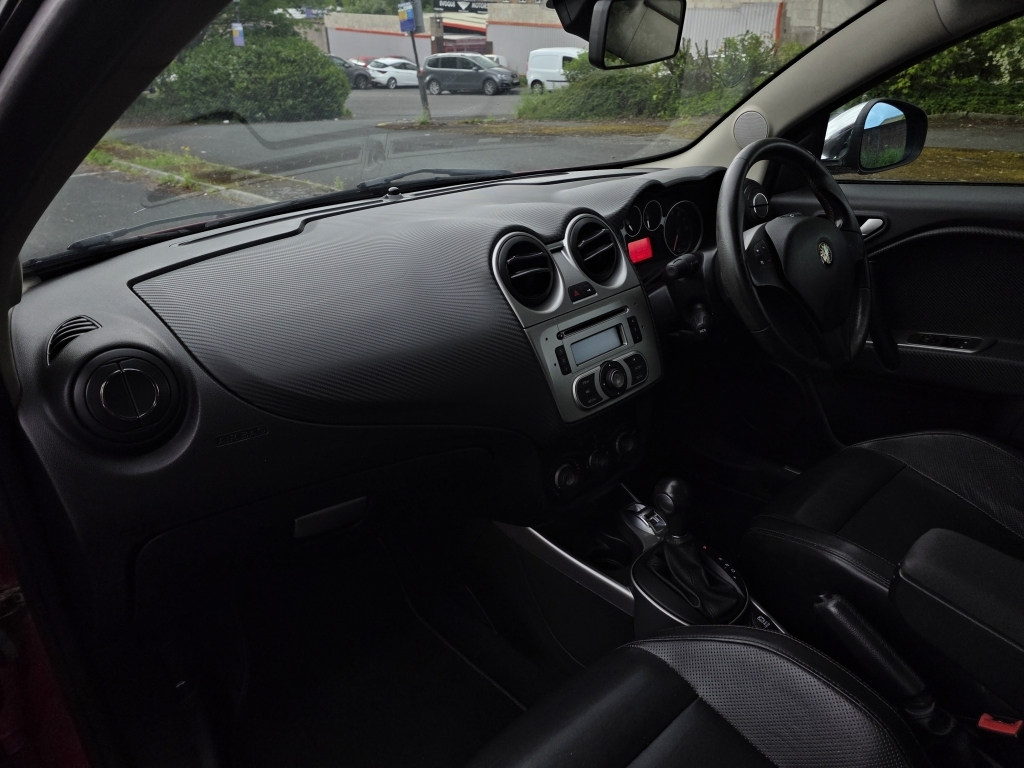 Alfa Romeo MiTo Hatchback 1.4 Black #17