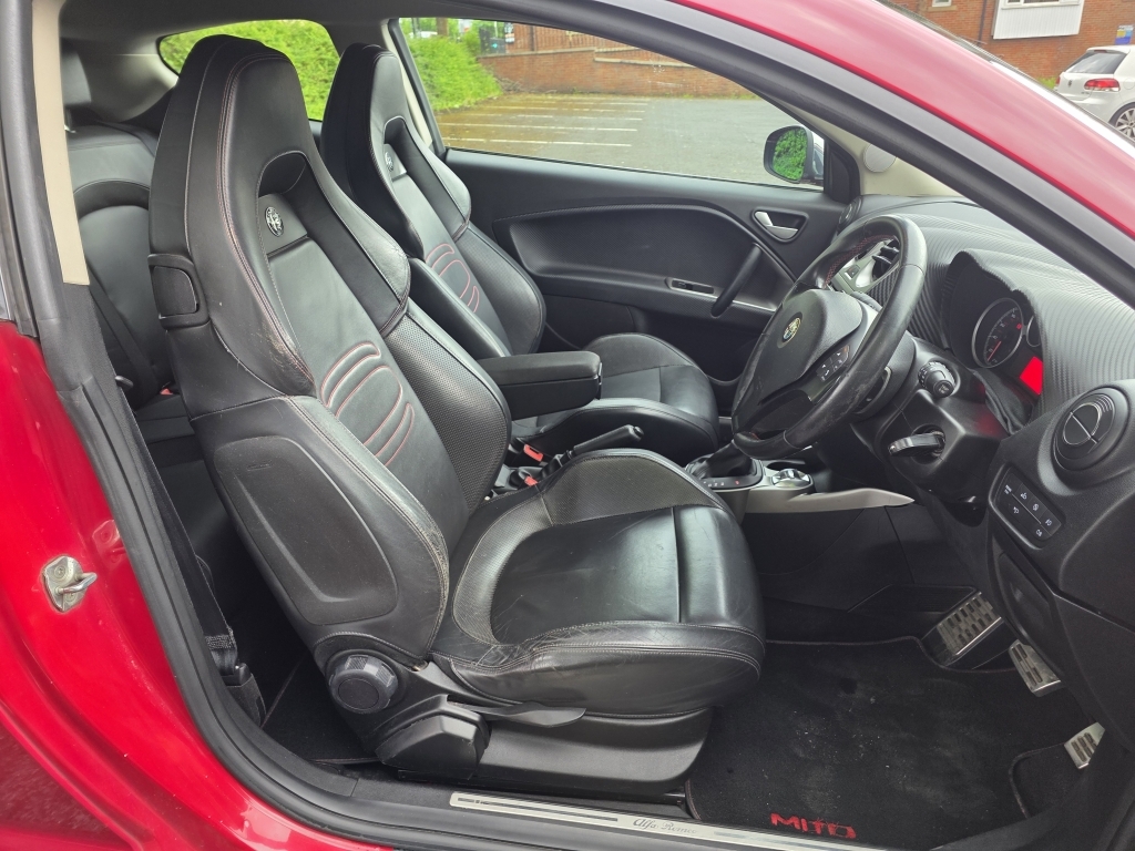 Alfa Romeo MiTo Hatchback 1.4 Black #22