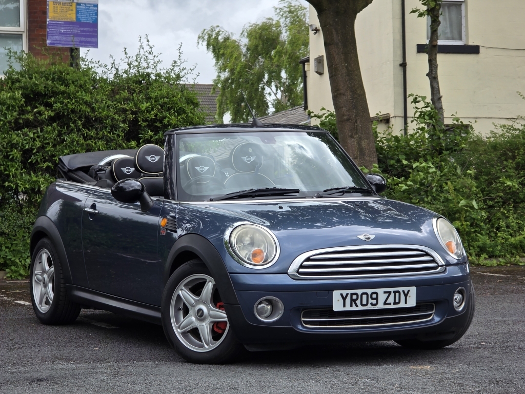 Mini Convertible 1.6 Cooper Blue