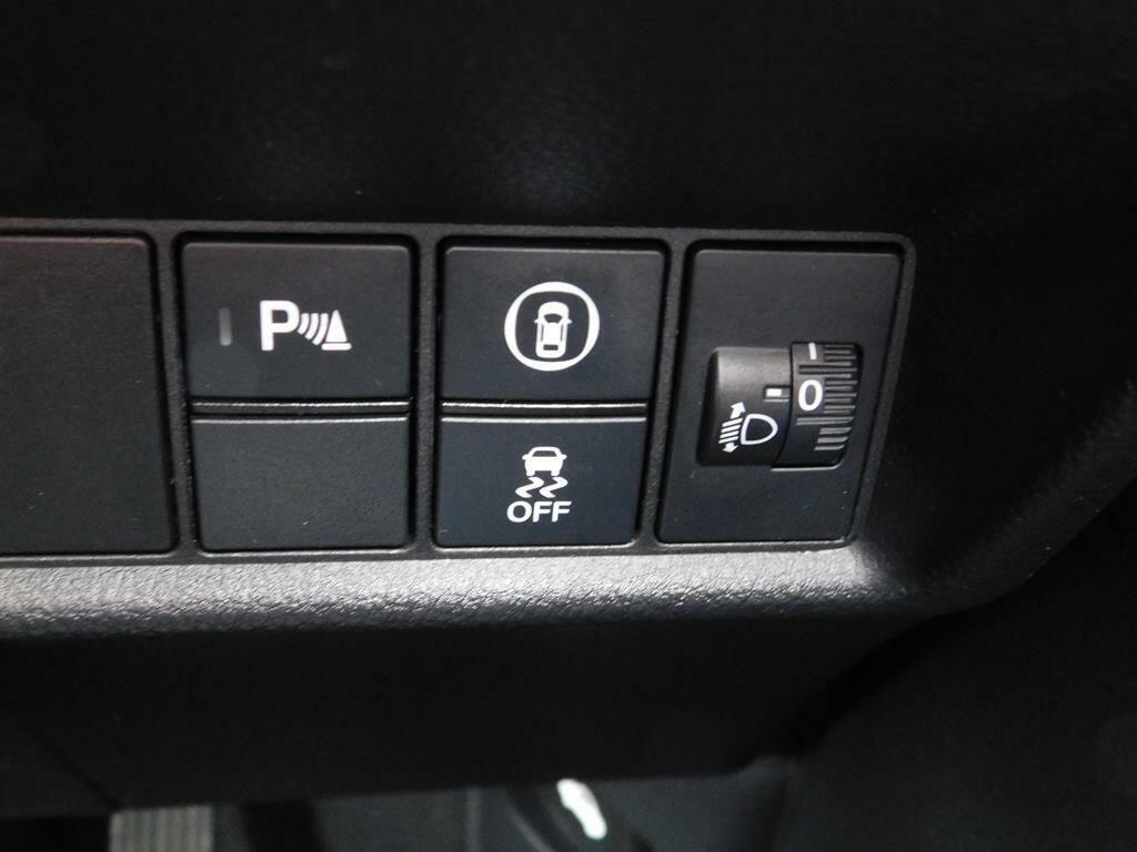 Honda Jazz 1.5 I-mmd Hybrid Crosstar Advance Ecvt Black #21