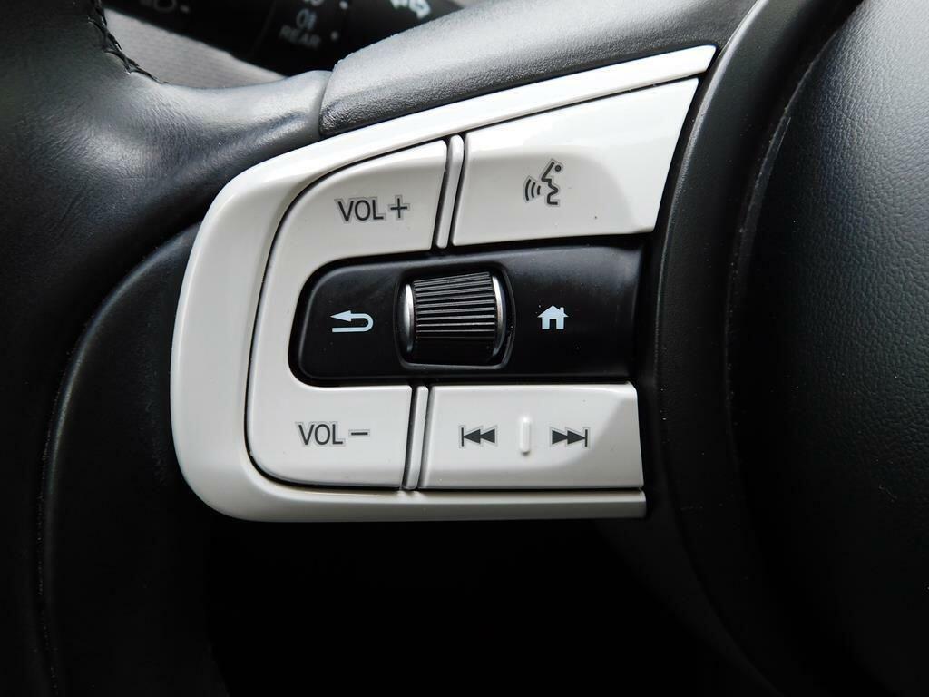 Honda Jazz 1.5 I-mmd Hybrid Crosstar Advance Ecvt Black #17