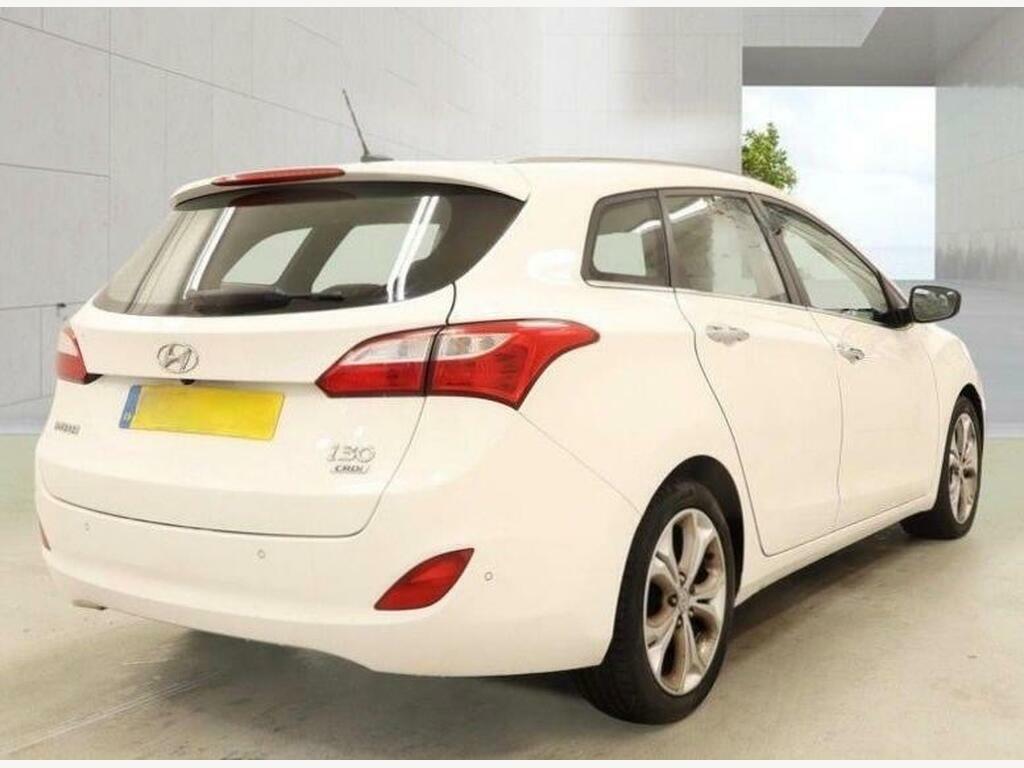 Hyundai I30 1.6 Crdi Premium Tourer Euro 5 White #6