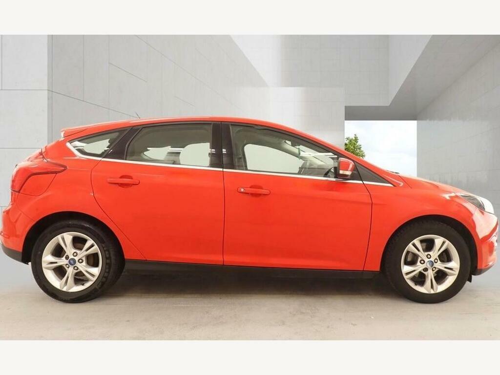 Ford Focus 1.6 Zetec Powershift Euro 5  Red #6