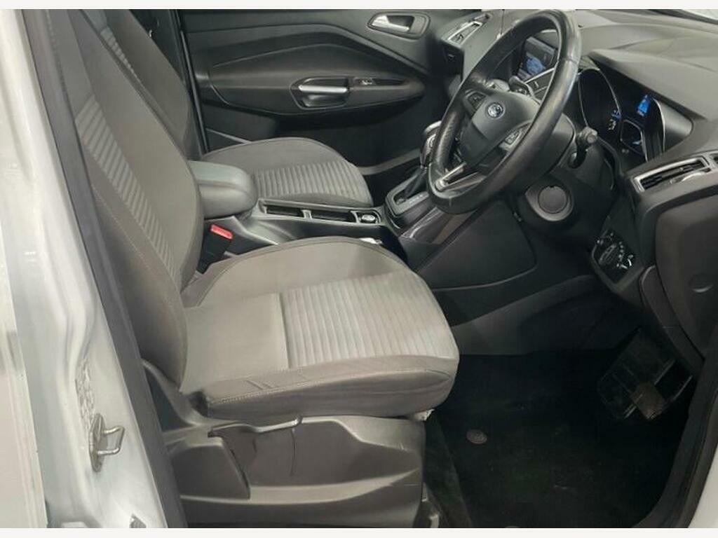 Ford Grand C-Max Titanium Red #14