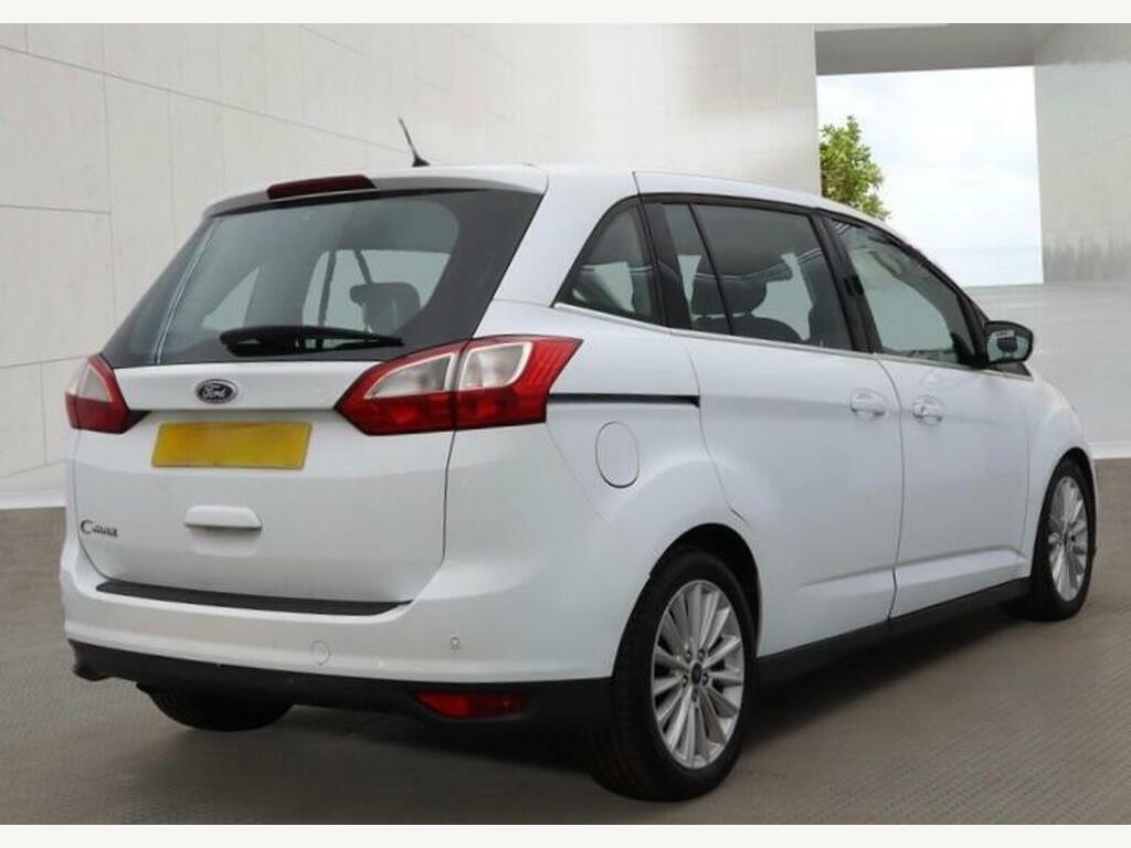 Ford Grand C-Max Titanium Red #9