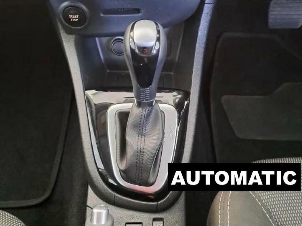 Renault Captur 1.5 Dci Dynamique S Medianav Suv White #3