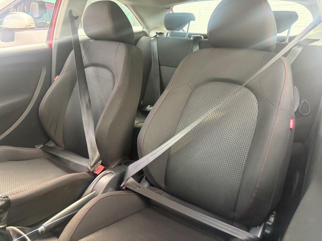 Seat Ibiza 1.2 Tsi Fr Sport Coupe Euro 5 Red #4