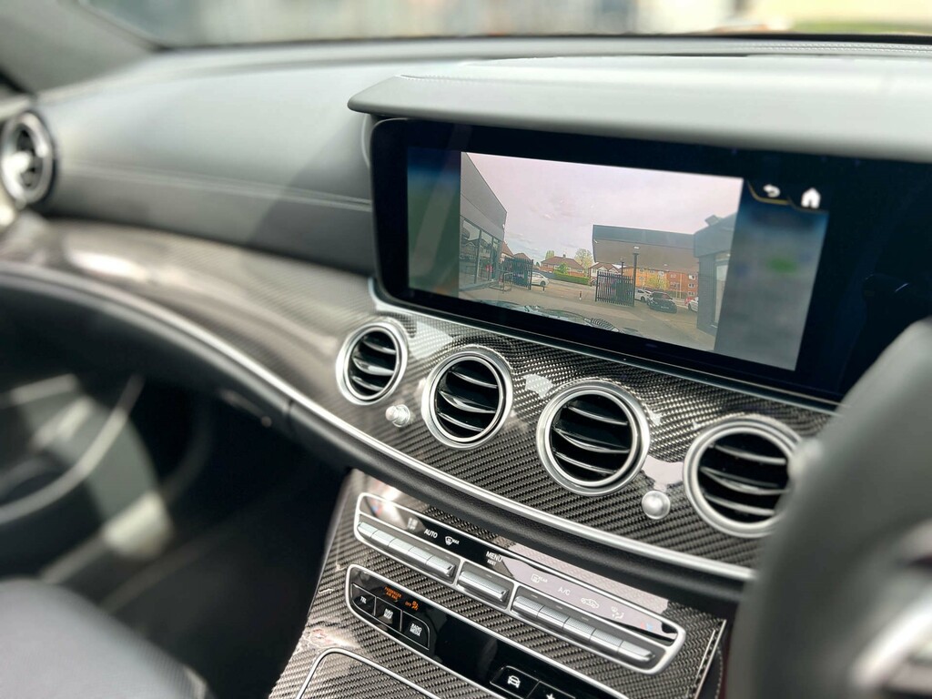 Mercedes-Benz E Class 2.0 E 220 #37