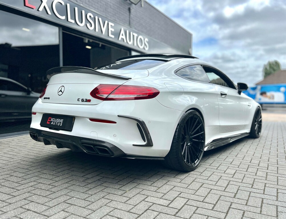 Mercedes-Benz C Class V8 Biturbo Amg S Premium Carbon Bodykit Pan White #3