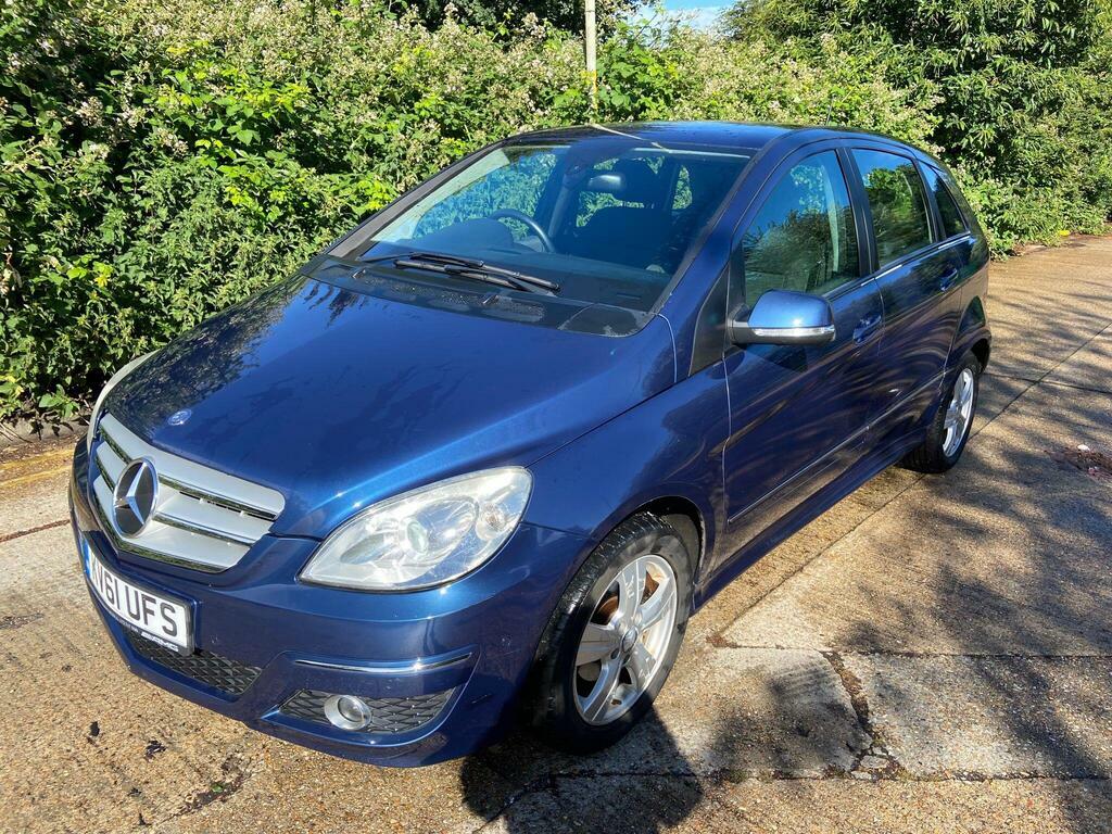 Mercedes-Benz B Class 1.5 Blueefficiency Se Grey #1