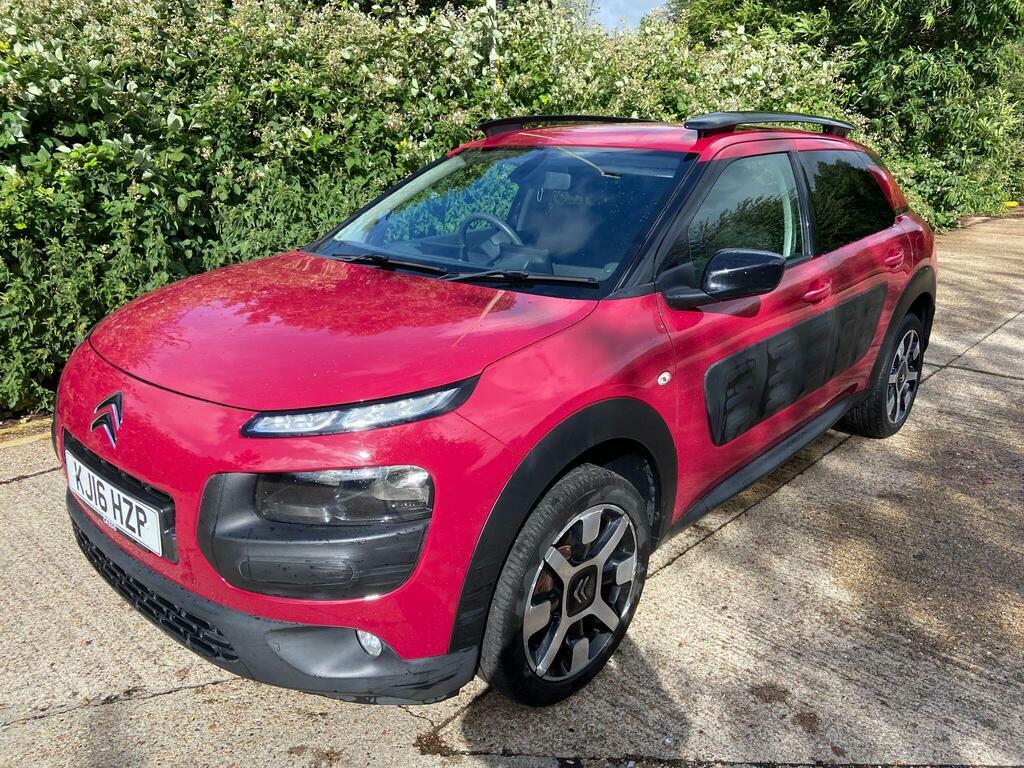 Citroen C4 Cactus 1.6 Bluehdi Flair Euro 6 Red