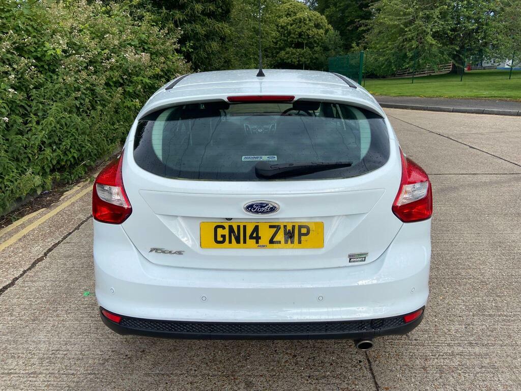 Ford Focus 1.6 Zetec S Powershift Silver #4
