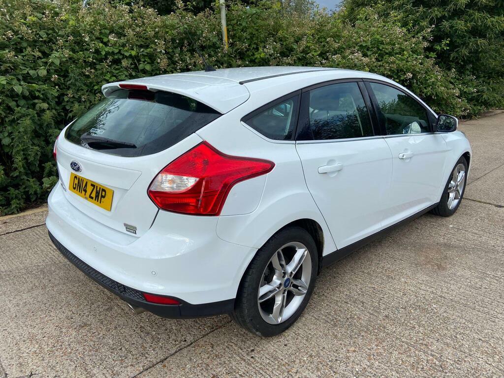 Ford Focus 1.6 Zetec S Powershift Silver #5
