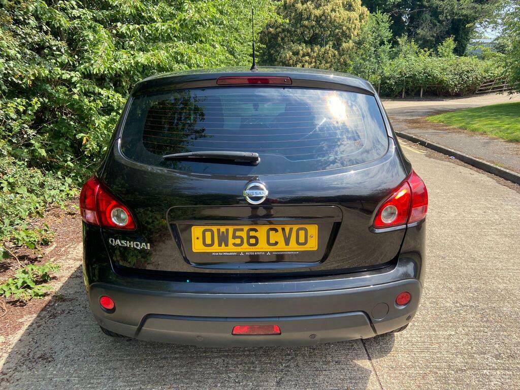 Nissan Qashqai 1.6 Acenta 2Wd Black #6