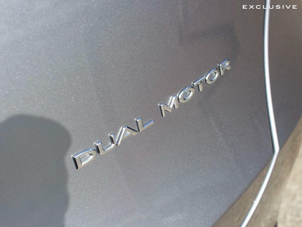 Tesla Model Y Y Rwd Black #19