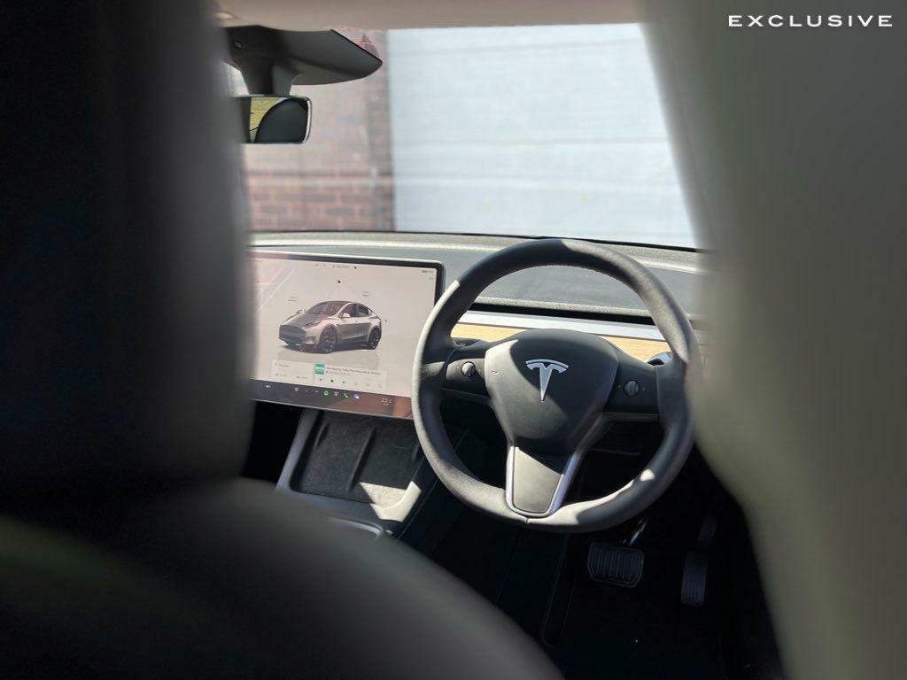 Tesla Model Y Y Rwd Black #25