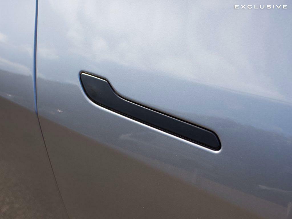 Tesla Model Y Y Rwd Black #17