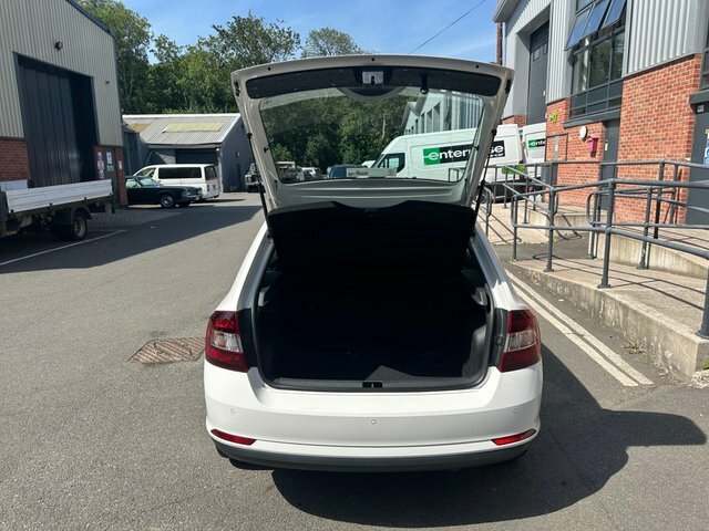 Skoda Rapid Spaceback 1.0 Tsi 110Ps Se Sport Spaceback 5-Dr  #33