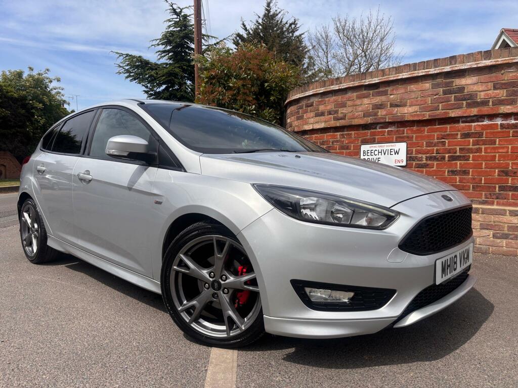 Ford Focus St-line X Silver