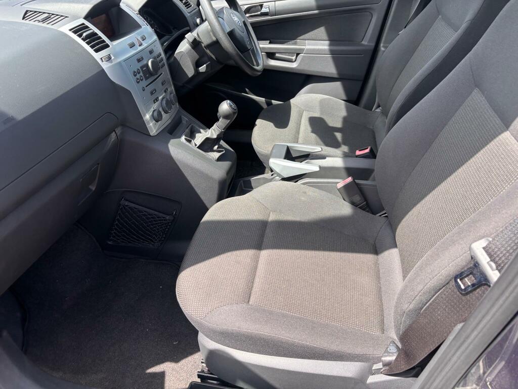 Vauxhall Zafira Design Black #28