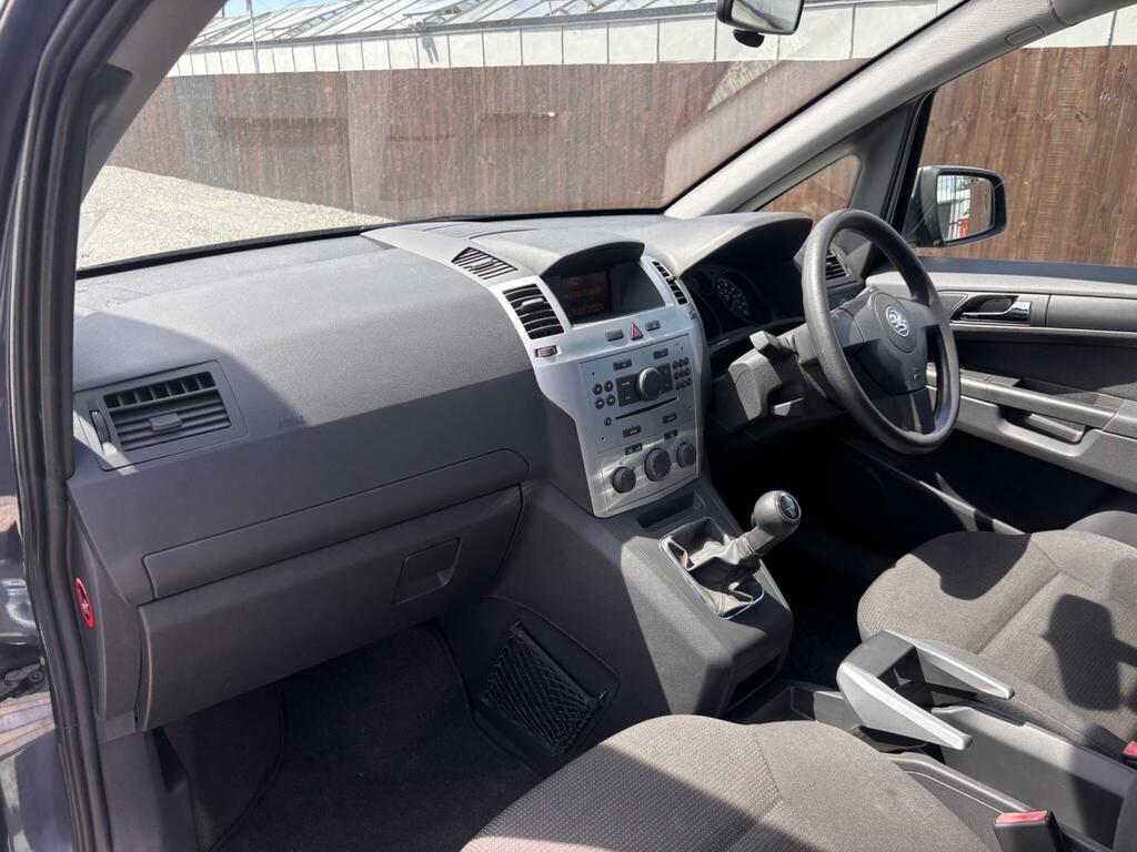 Vauxhall Zafira Design Black #29