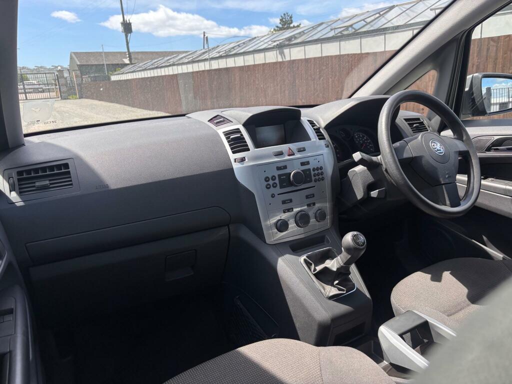 Vauxhall Zafira Design Black #25
