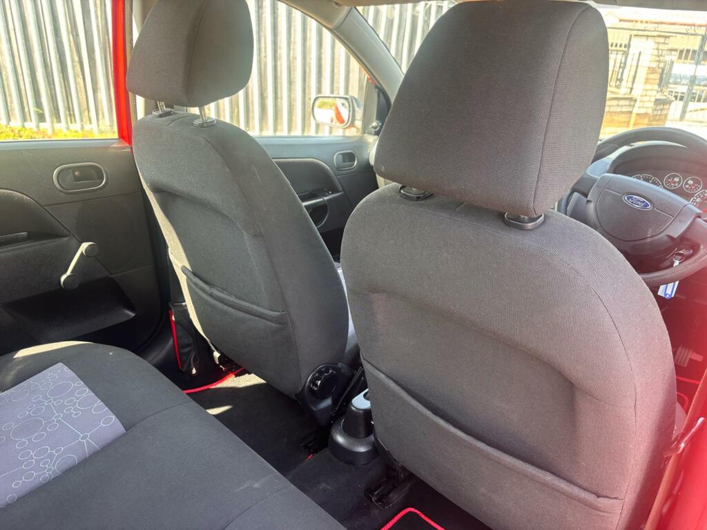 Ford Fiesta 1.4 Zetec Climate 16V 80 Bhp Blue #14