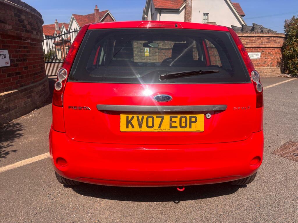Ford Fiesta 1.4 Zetec Climate 16V 80 Bhp Blue #5