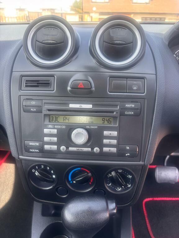 Ford Fiesta 1.4 Zetec Climate 16V 80 Bhp Blue #28