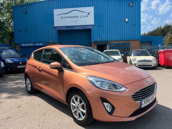 Ford Fiesta 1.1 Ti-vct Zetec Bo Play Series Euro 6 Ss Brown
