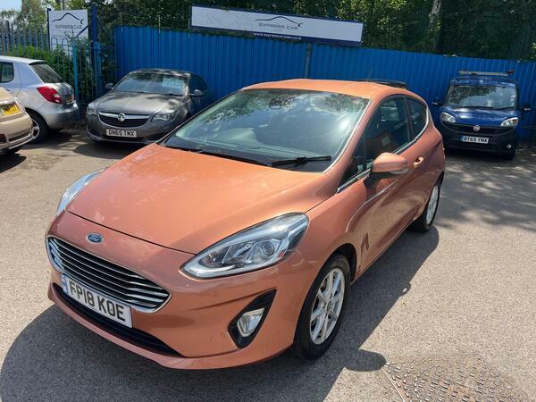 Ford Fiesta 1.1 Ti-vct Zetec Bo Play Series Euro 6 Ss Brown #5