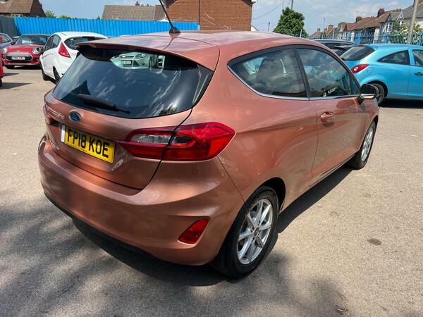 Ford Fiesta 1.1 Ti-vct Zetec Bo Play Series Euro 6 Ss Brown #4