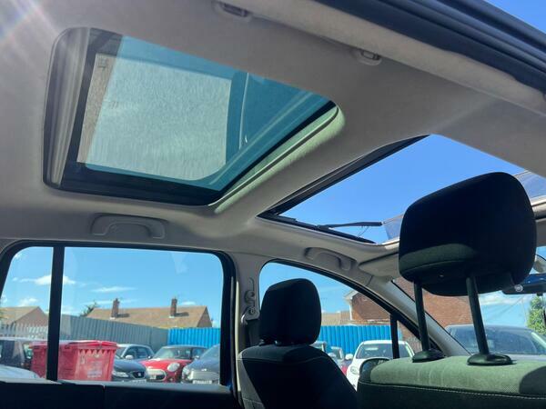 Renault Grand Modus Dynamique Blue #18