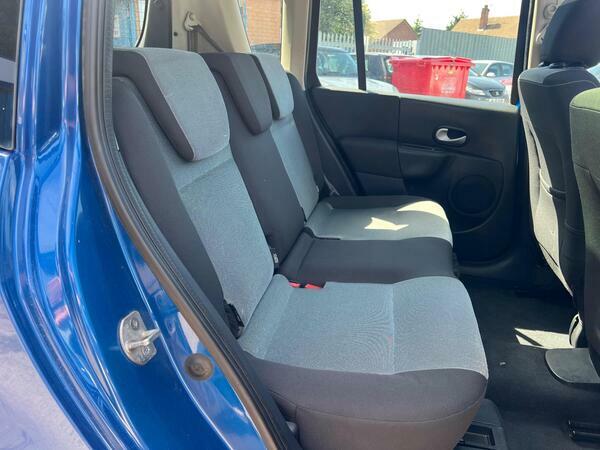 Renault Grand Modus Dynamique Blue #13