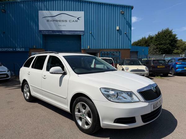 Skoda Octavia 1.4 Tsi Se Euro 5 White