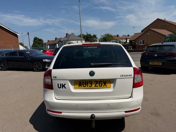 Skoda Octavia 1.6 Tdi Se Euro 5 Ss Blue #8